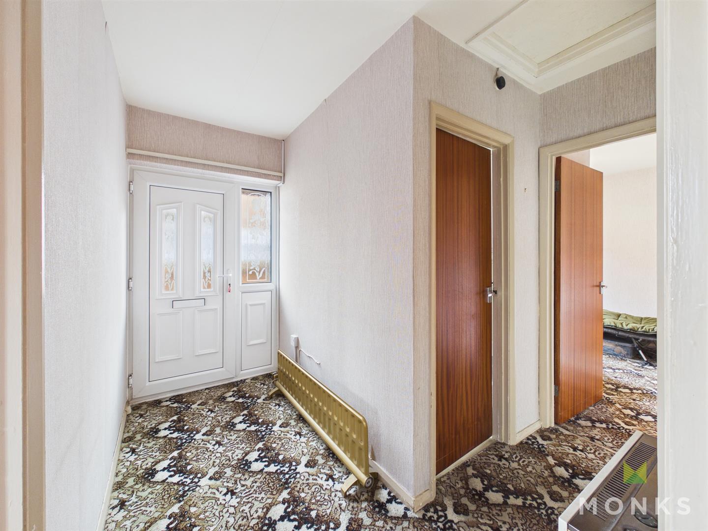 5 Friars Close, Oswestry, SY11 2LR For Sale